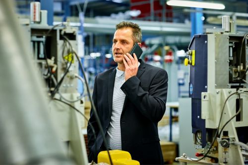 A client calling an accounting firm and IsOn24 Call Agent answers his call and book an appointment.